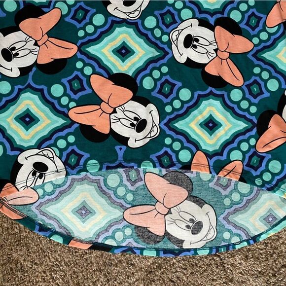 LULAROE Disney Minnie Mouse Irma Top New Women’s Size XXS - Picture 2 of 6
